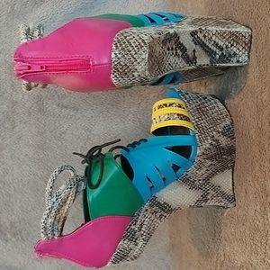 Privileged Heel Less Platform Wedge